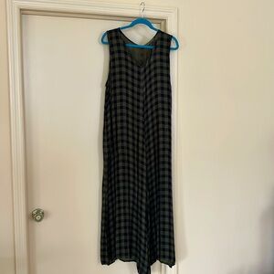 Cut Loose Brand Jumper with pockets